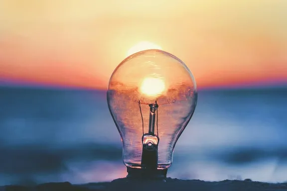 How to Take an App Idea to Market - Startup First Steps Header Image