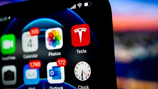 Native vs Cross-Platform Mobile Development in 2024