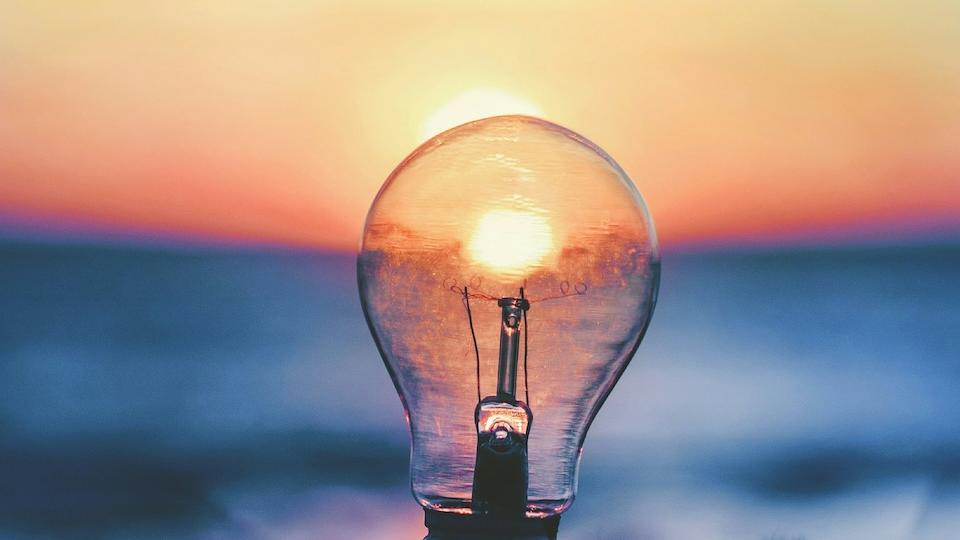 How to Take an App Idea to Market - Startup First Steps blog post header image